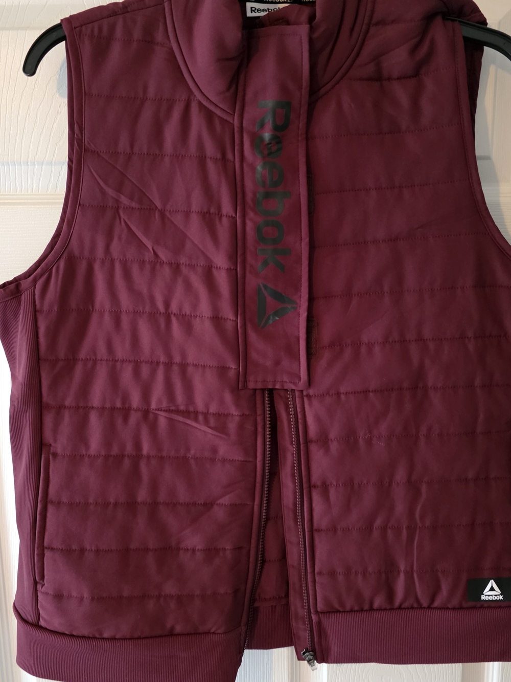 Reebok Quilted Vest in Deep Burgundy